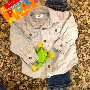 Old Navy flannel button down shirt